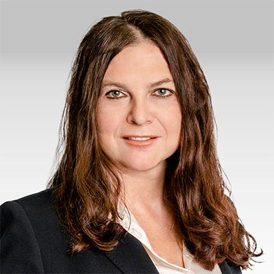 Antonia Wesnitzer Geschäftsführerin Antonia Wesnitzer Geschäftsführerin der Kita Ottobrunn