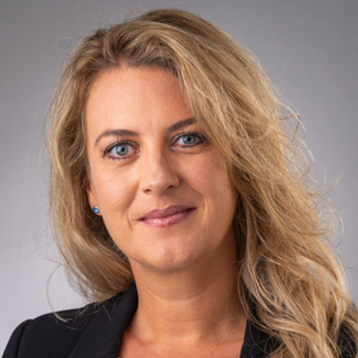 Frau Barbara Schuster Barbara Schuster