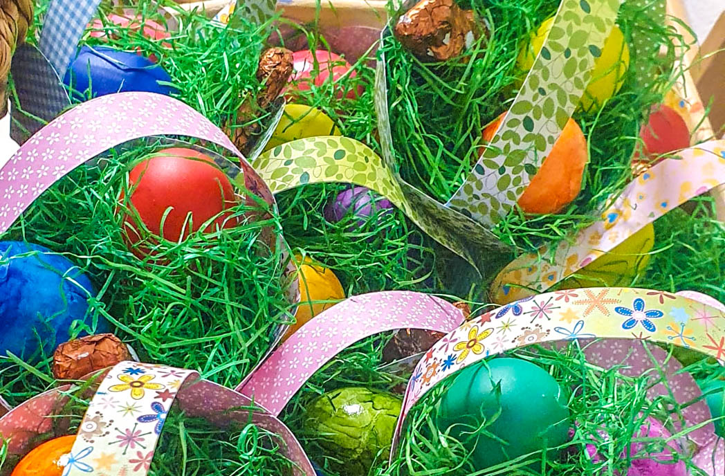Die Kleine Einsteins haben 2023 haben wir in unserer Kinderkrippe unser Osterfest gefeiert.